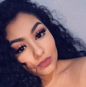 Meet your Posher, Marina